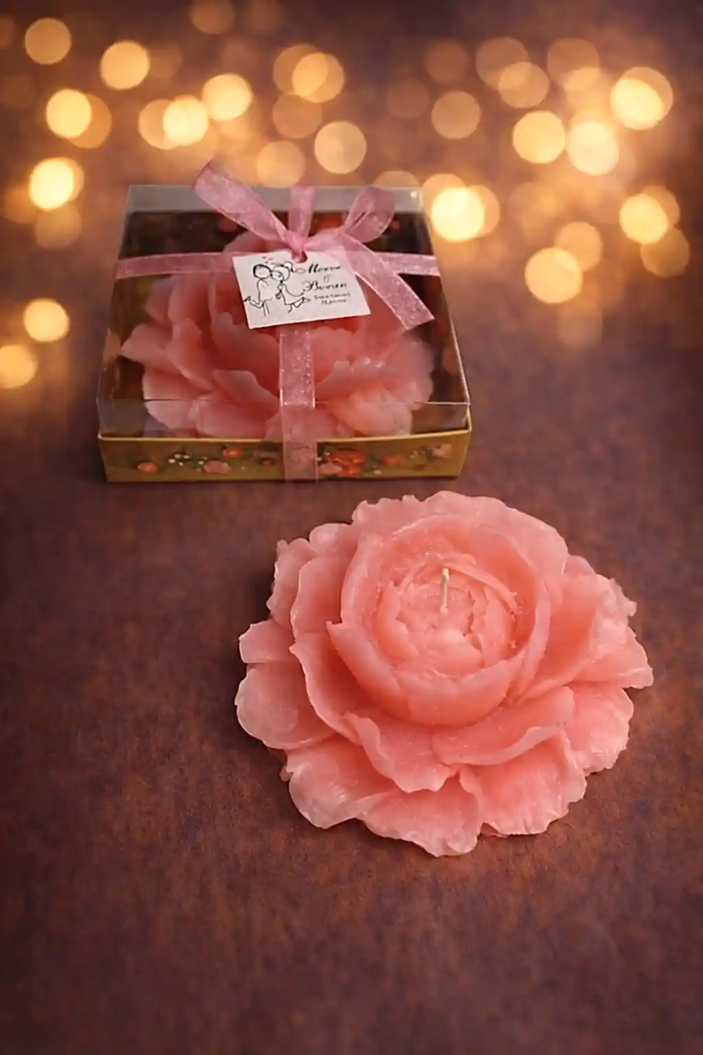 Şakayık Çiçekli Mum 