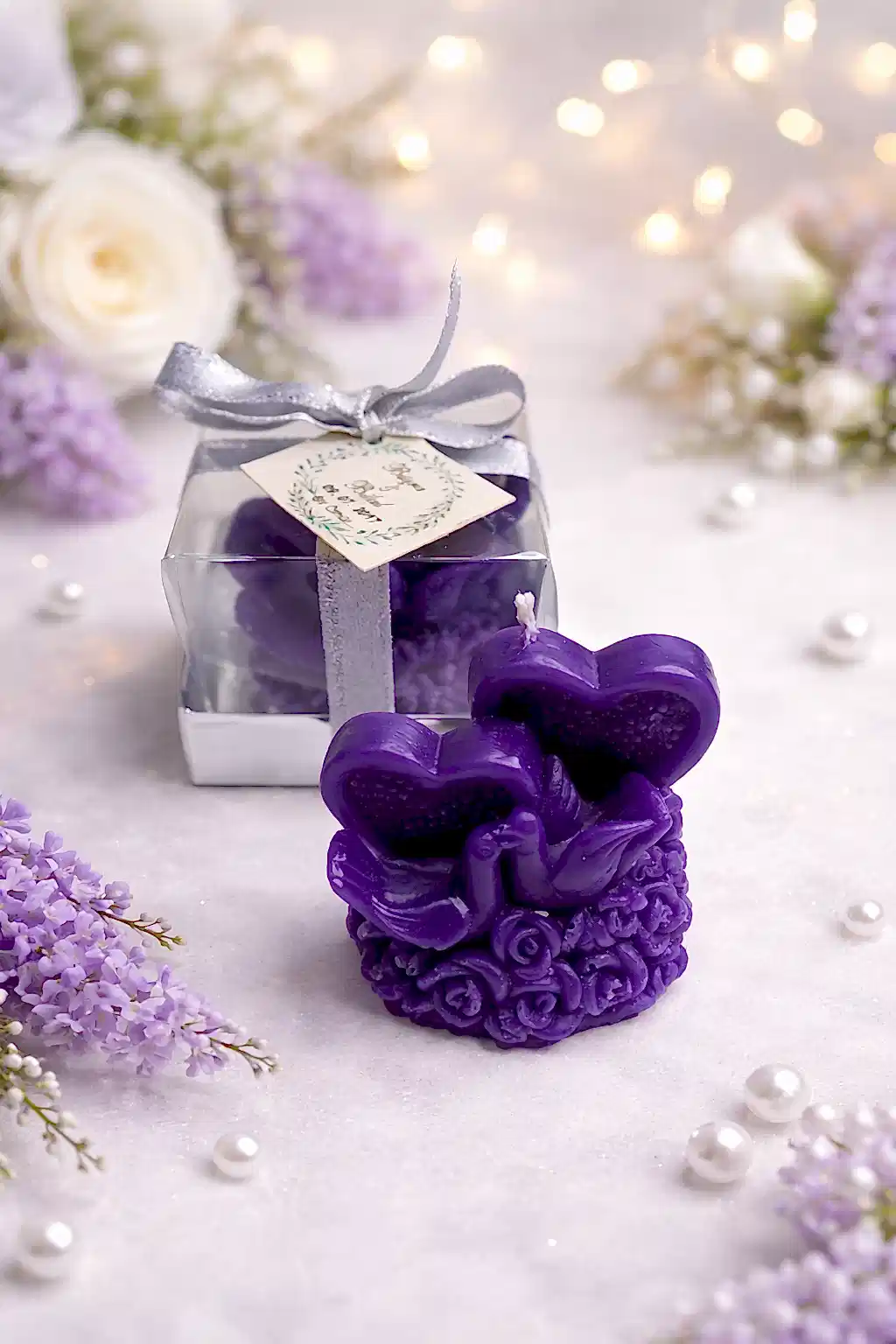 Sevgi Mum Güvercinleri