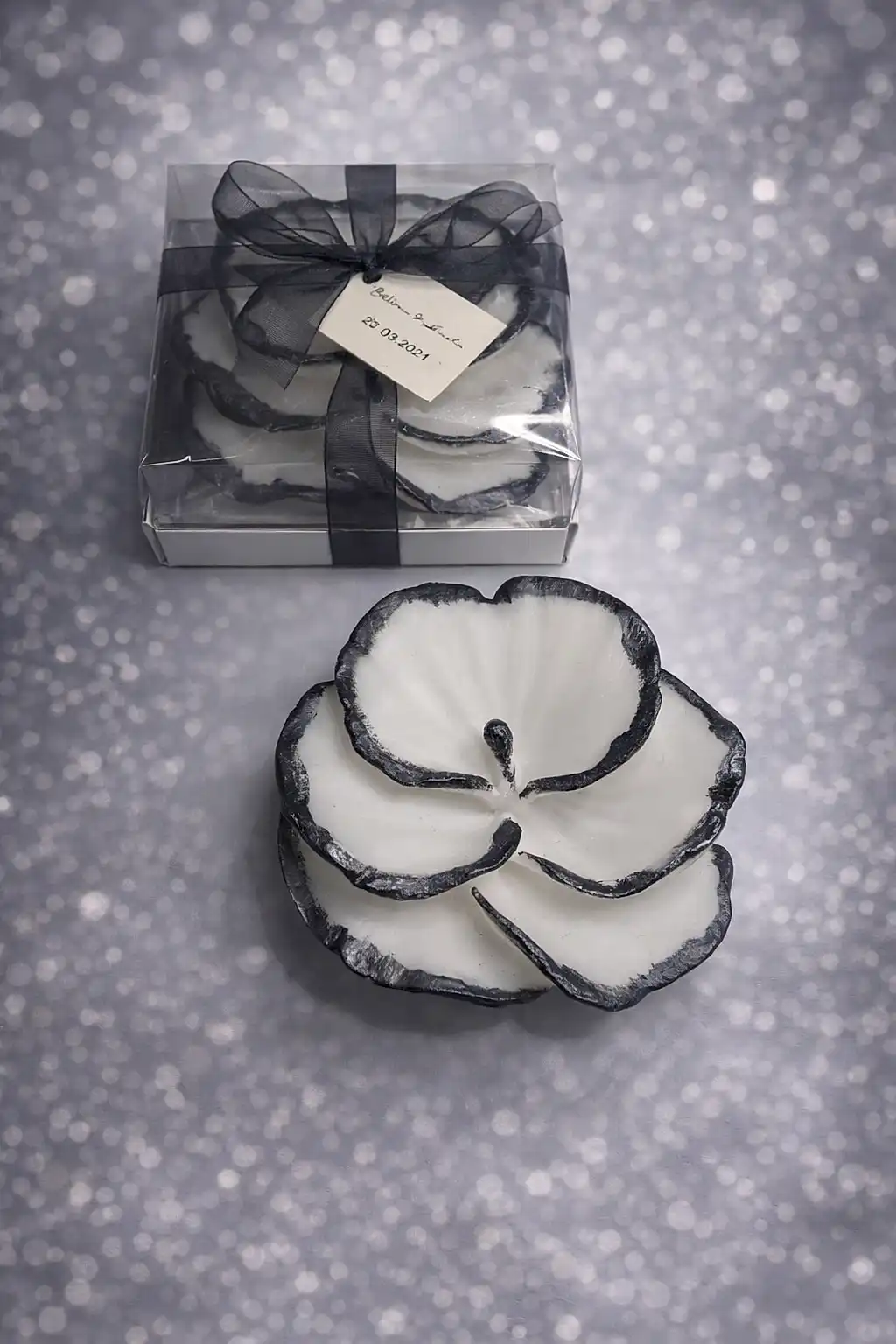 Orkide Büyük Boy Yaldız Boyalı Mum 